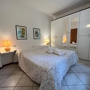 Casa Viale Amico Loano